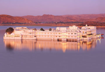 Heritage Hotels of India | Book Best India Heritage Hotels and Tours