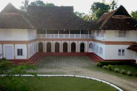 Outside View of Tharakan Heritage Resort, Alleppey
