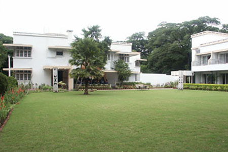 Outside View of Hotel Sunderban Pune
