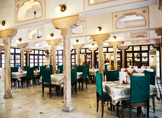 Hotel Diggi Palace jaipur dining area