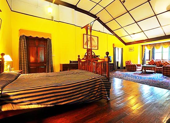 Balrampur House Nainital Room