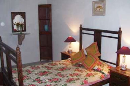 dhakri rawla pali bedroom